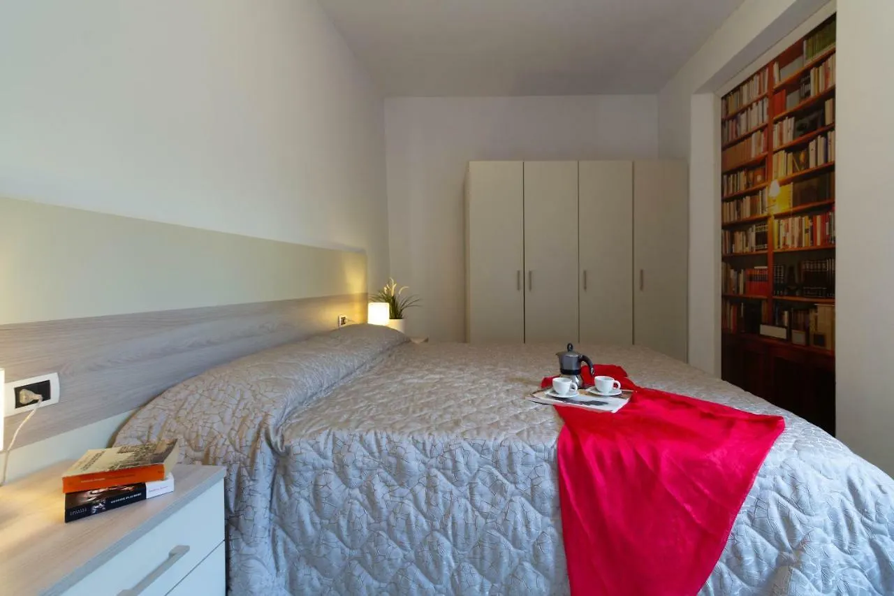 Le Casette Di Osvaldo Lecco Lägenhet